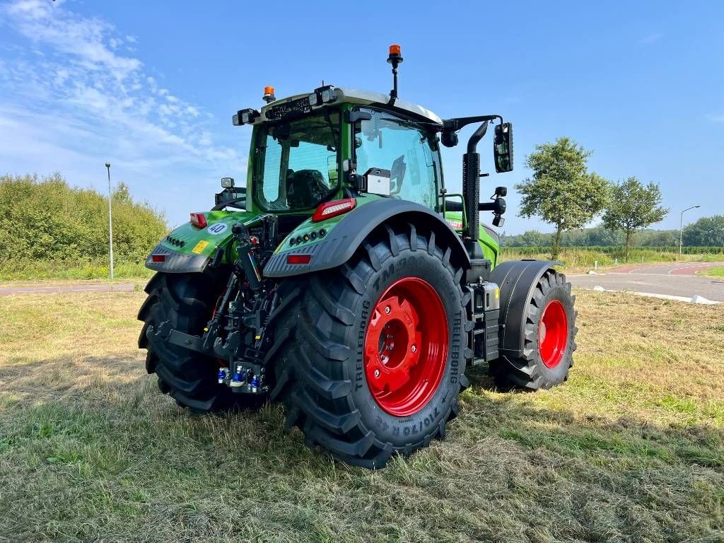 Traktor του τύπου Fendt 724 Gen7 Power+ Setting2, Neumaschine σε Nijkerkerveen (Φωτογραφία 5)