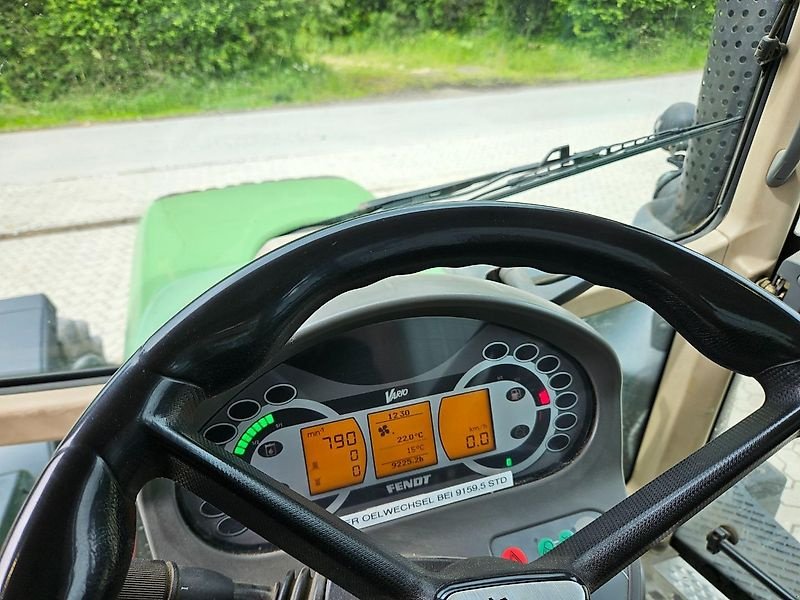 Traktor типа Fendt 724 mit Frontzapfwelle und Aufstellscheibe, Gebrauchtmaschine в Honigsee (Фотография 13)