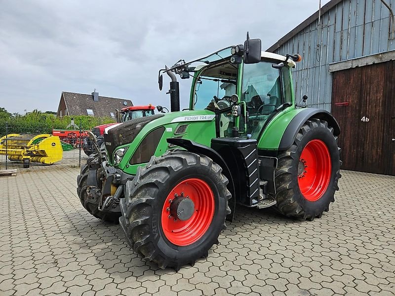 Traktor tip Fendt 724 mit Frontzapfwelle und Aufstellscheibe, Gebrauchtmaschine in Honigsee (Poză 2)