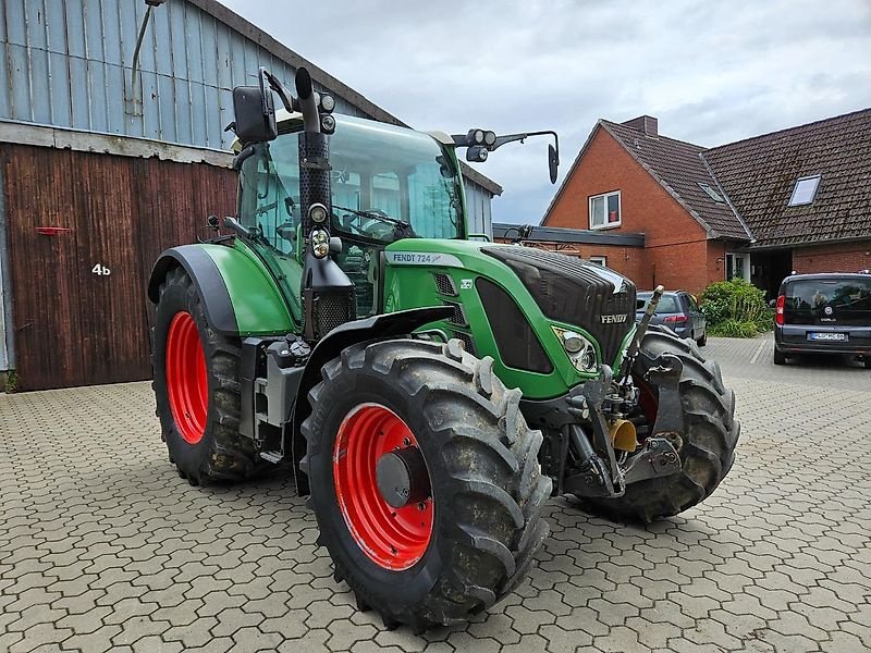 Traktor typu Fendt 724 mit Frontzapfwelle und Aufstellscheibe, Gebrauchtmaschine v Honigsee (Obrázok 1)