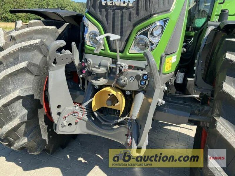 Traktor des Typs Fendt 724 ONE, Neumaschine in Schwend (Bild 23)