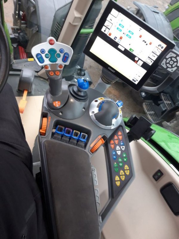 Traktor des Typs Fendt 724 PROFI +, Gebrauchtmaschine in BRAS SUR MEUSE (Bild 5)