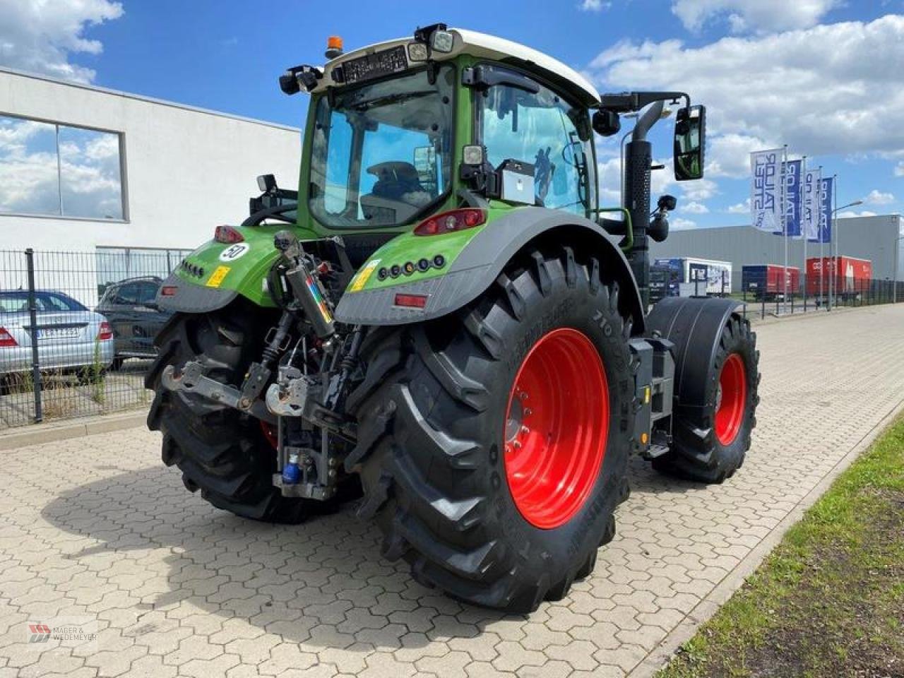 Traktor типа Fendt 724 PROFI PLUS GEN.6, Gebrauchtmaschine в Oyten (Фотография 4)