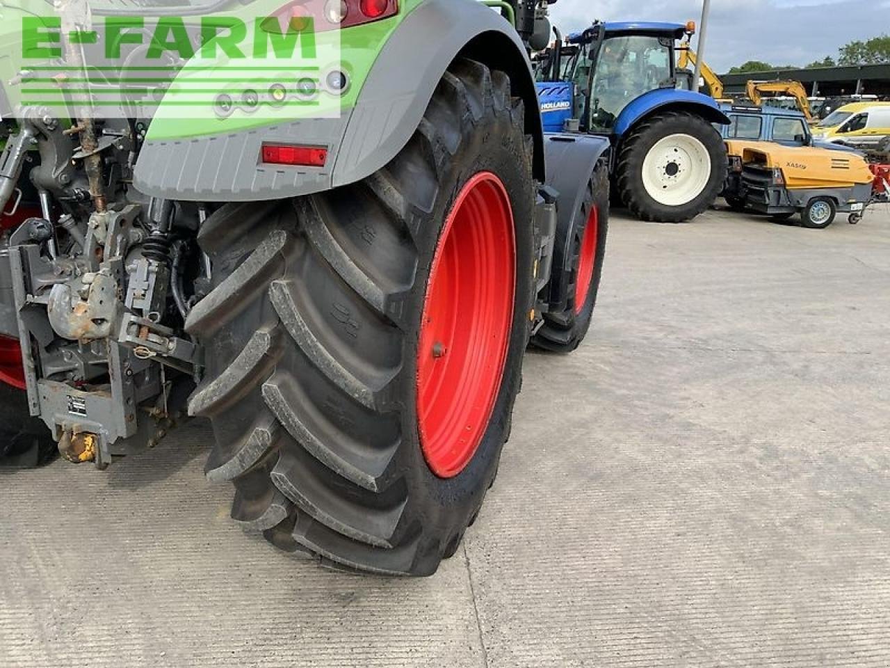 Traktor typu Fendt 724 profi plus tractor (st18970), Gebrauchtmaschine v SHAFTESBURY (Obrázek 11)