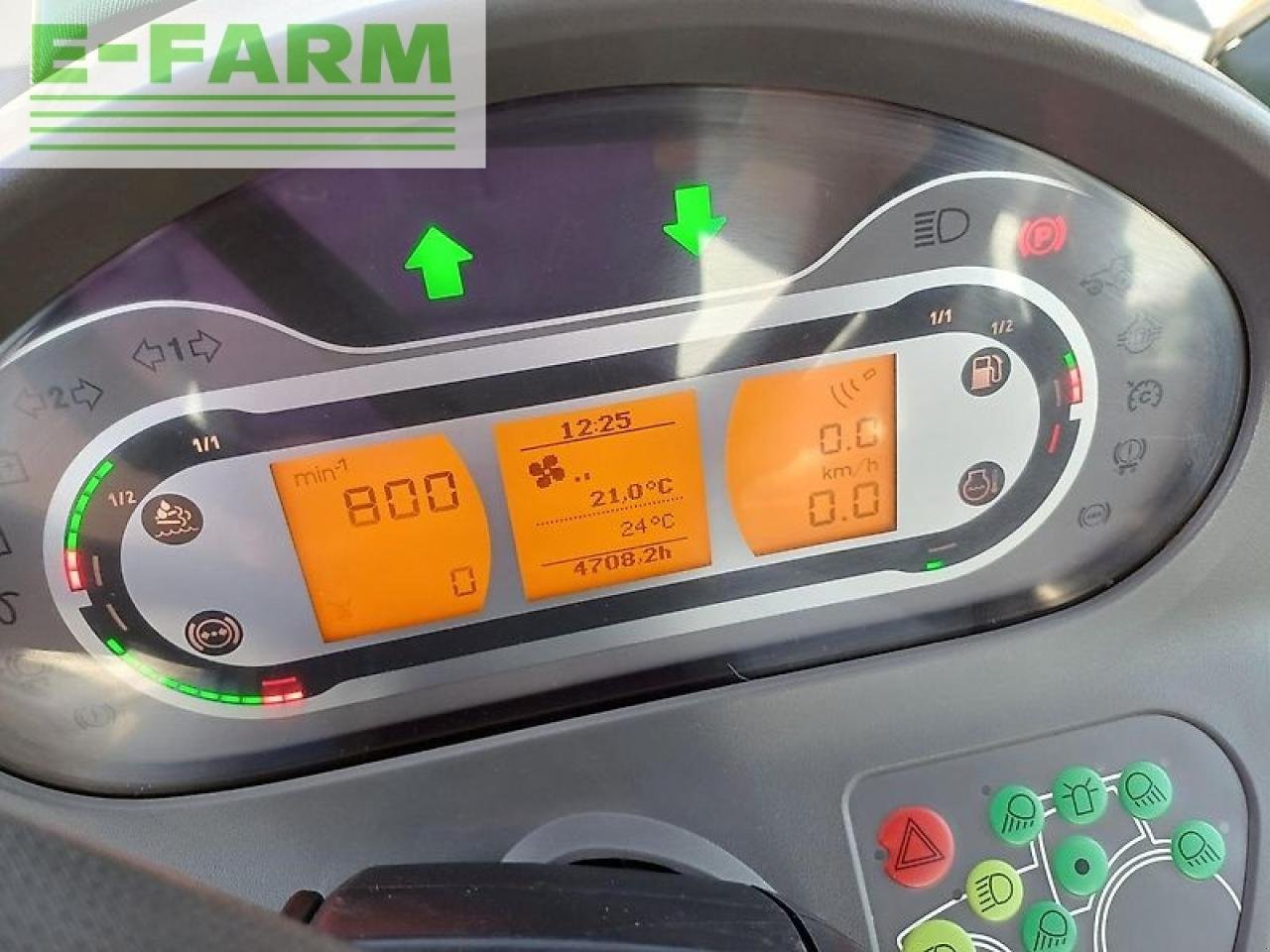 Traktor del tipo Fendt 724 profi plus, Gebrauchtmaschine en SKARBIMIERZ – OSIEDLE (Imagen 6)