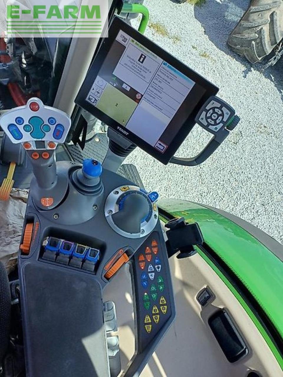 Traktor del tipo Fendt 724 profi plus, Gebrauchtmaschine en SKARBIMIERZ – OSIEDLE (Imagen 8)