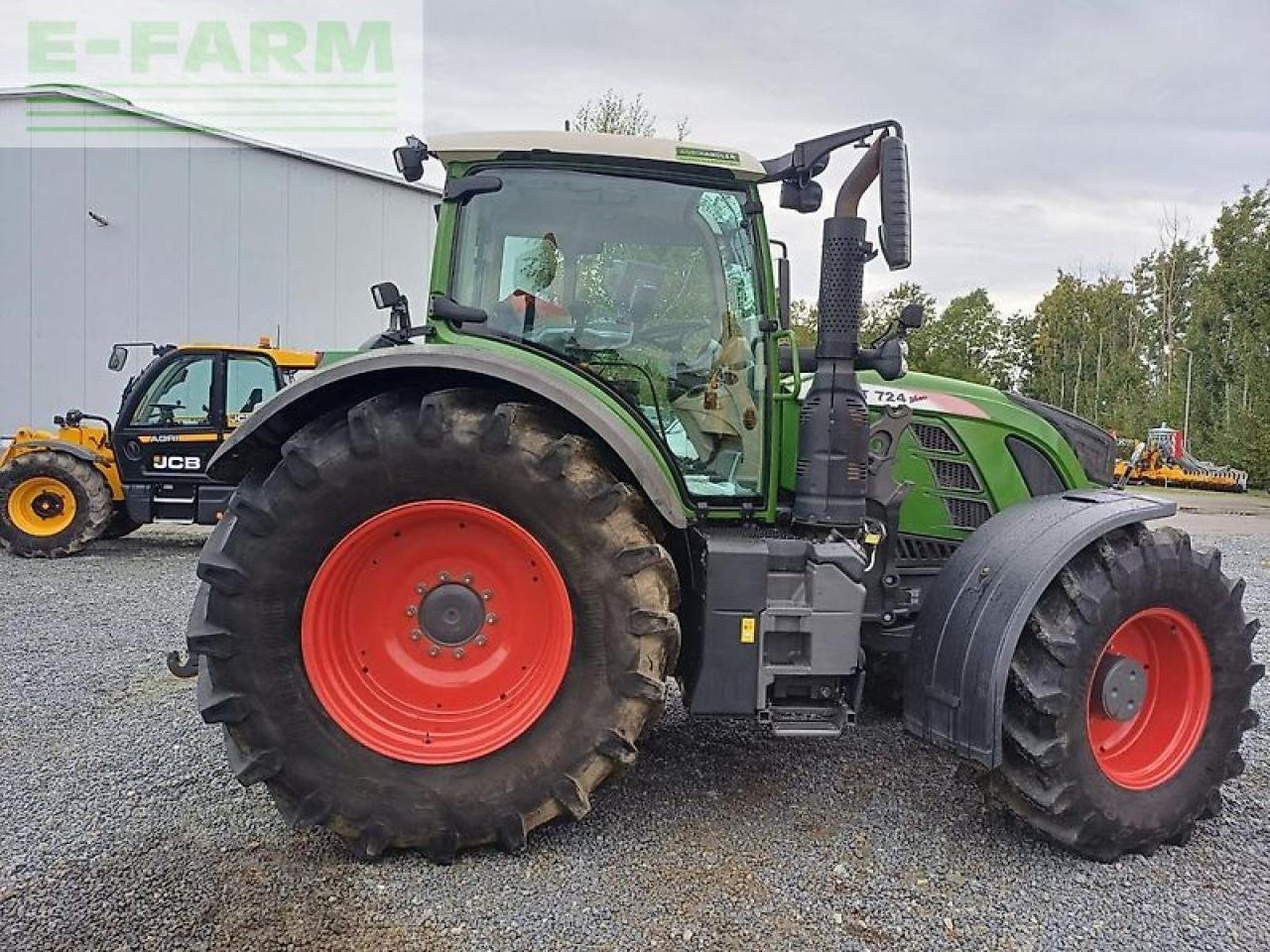 Traktor типа Fendt 724 profi plus, Gebrauchtmaschine в SKARBIMIERZ – OSIEDLE (Фотография 3)