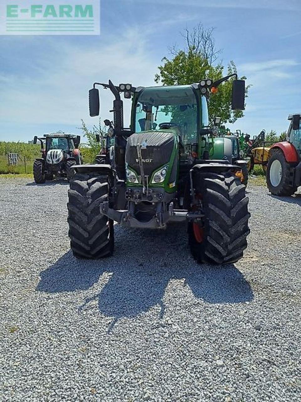 Traktor tip Fendt 724 profi plus, Gebrauchtmaschine in SKARBIMIERZ – OSIEDLE (Poză 2)