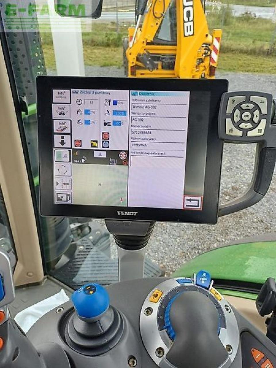 Traktor typu Fendt 724 profi plus, Gebrauchtmaschine w SKARBIMIERZ – OSIEDLE (Zdjęcie 9)