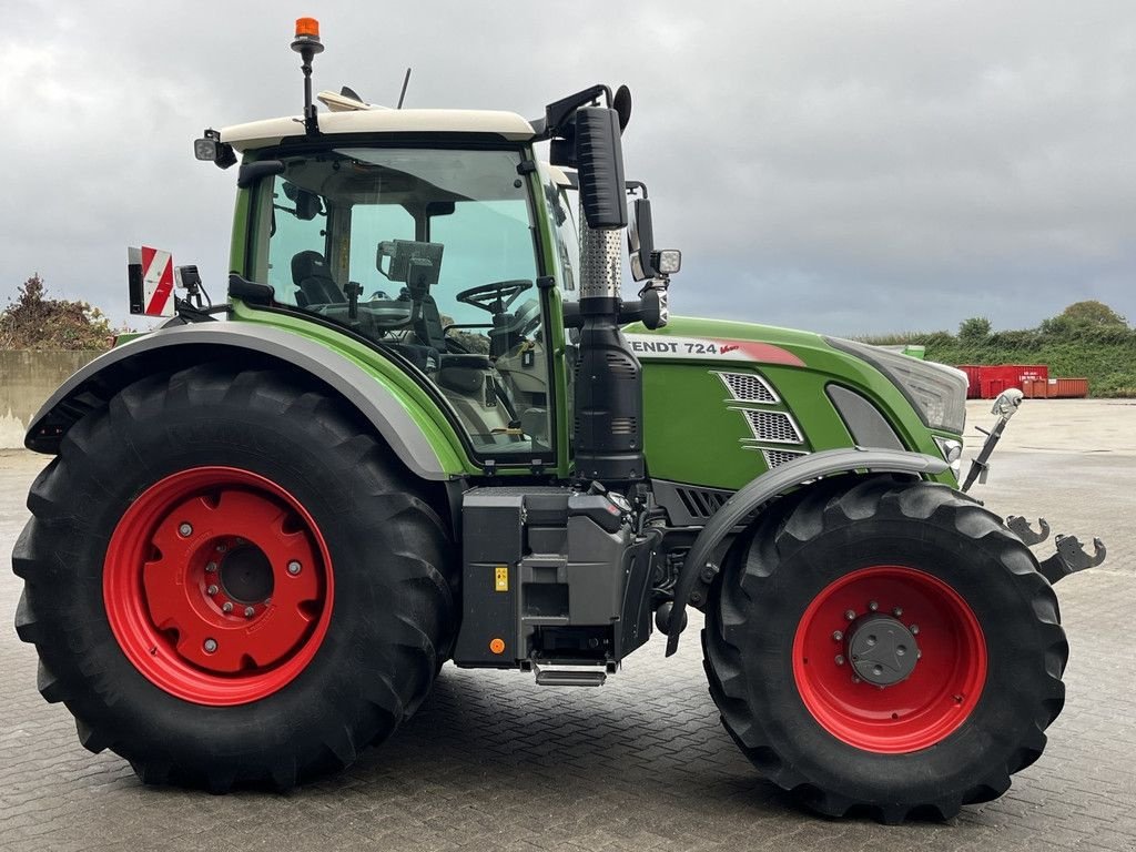 Traktor του τύπου Fendt 724 Profi Plus, Gebrauchtmaschine σε Hapert (Φωτογραφία 2)