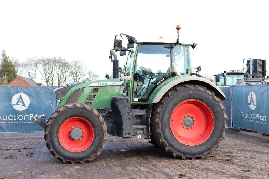 Traktor от тип Fendt 724 Profi Plus, Gebrauchtmaschine в Antwerpen (Снимка 1)