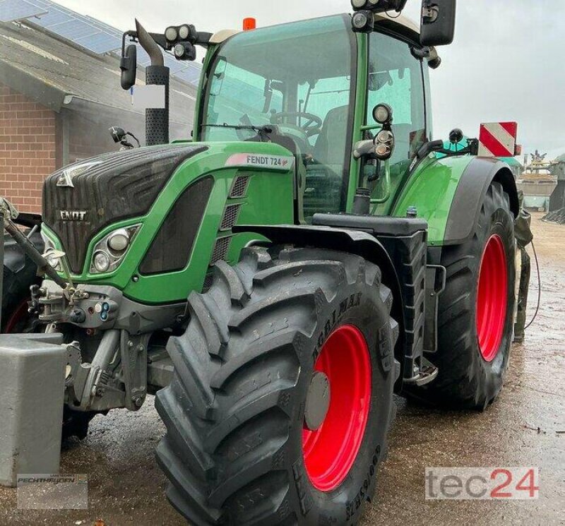 Traktor типа Fendt 724 Profi, Gebrauchtmaschine в Rees (Фотография 2)