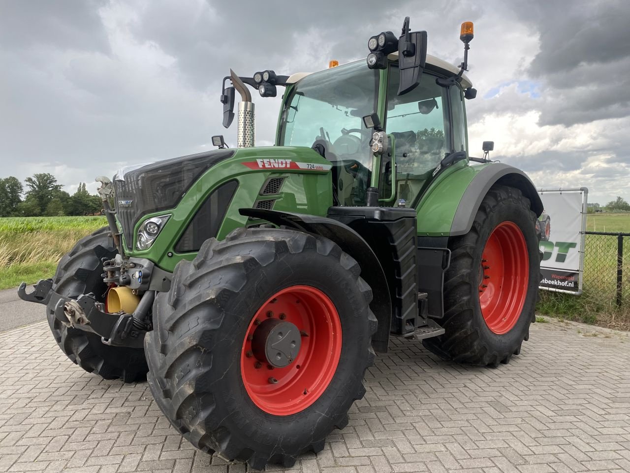 Traktor del tipo Fendt 724 profiplus s4, Gebrauchtmaschine en Wapenveld (Imagen 1)