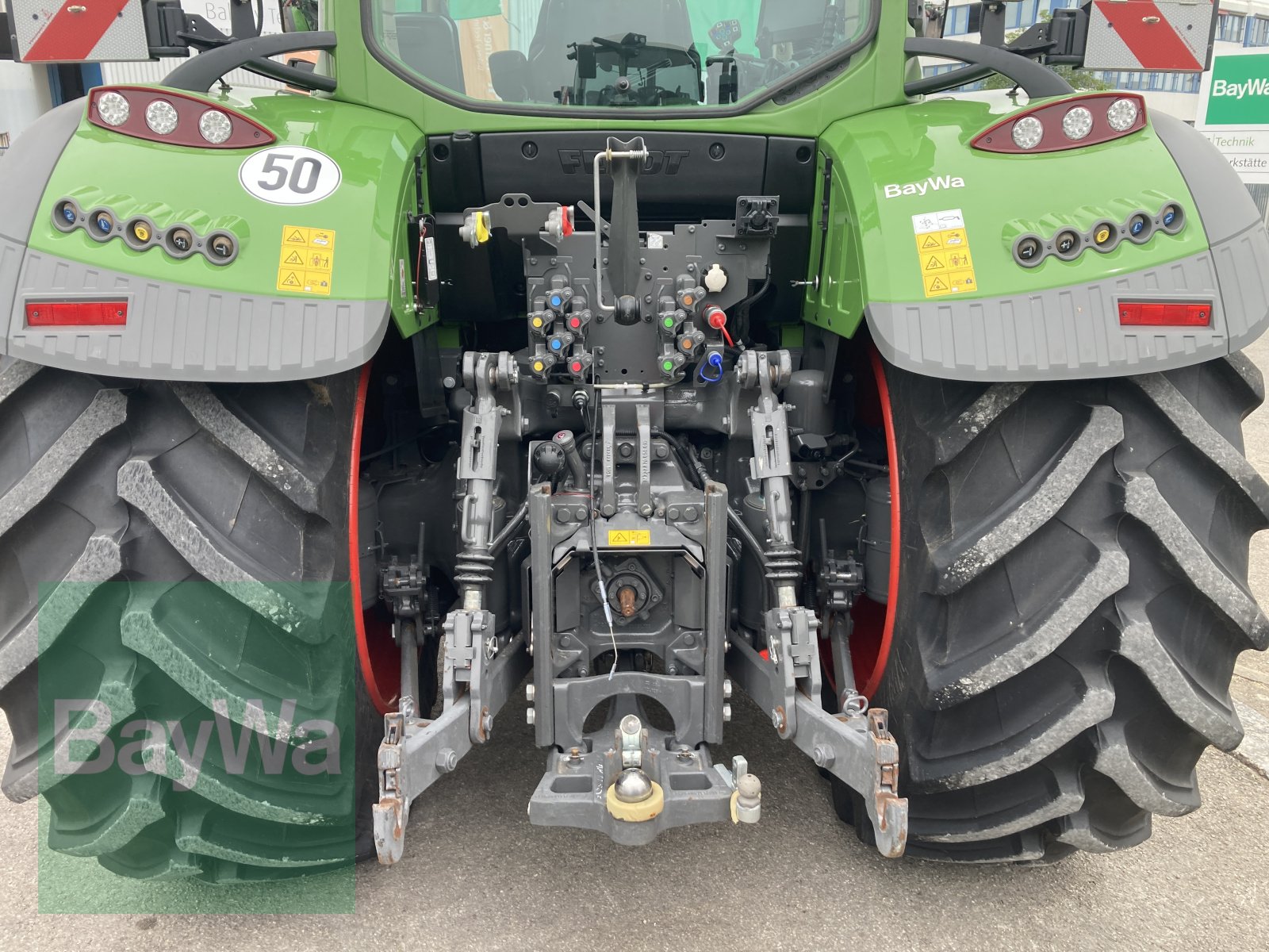 Traktor типа Fendt 724 ProfiPlus Setting 2 RTK, Gebrauchtmaschine в Dinkelsbühl (Фотография 9)