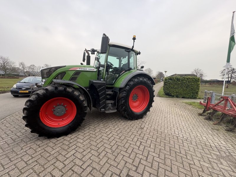 Traktor типа Fendt 724 profiplus, Gebrauchtmaschine в Wapenveld (Фотография 1)