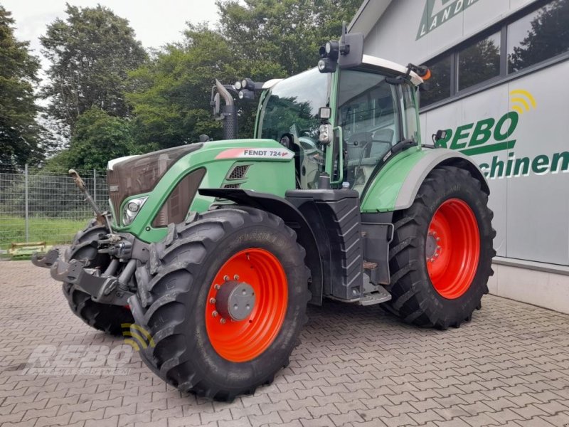 Traktor типа Fendt 724 ProfiPlus, Gebrauchtmaschine в Neuenkirchen-Vörden (Фотография 1)