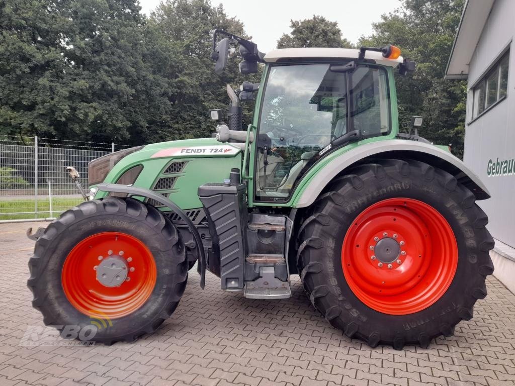 Traktor типа Fendt 724 ProfiPlus, Gebrauchtmaschine в Neuenkirchen-Vörden (Фотография 2)