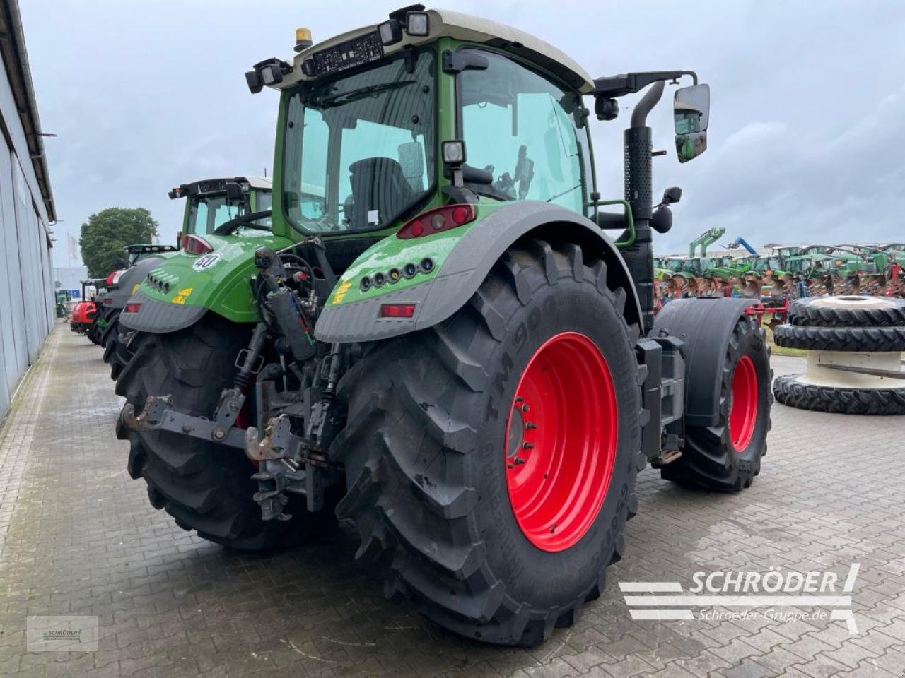 Traktor Türe ait Fendt 724 S4 POWER PLUS RTK, Gebrauchtmaschine içinde Wildeshausen (resim 3)