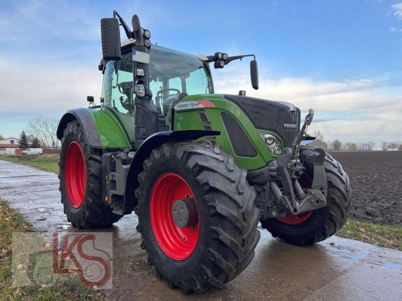 Traktor типа Fendt 724 S4 PROFI+, Gebrauchtmaschine в Starkenberg