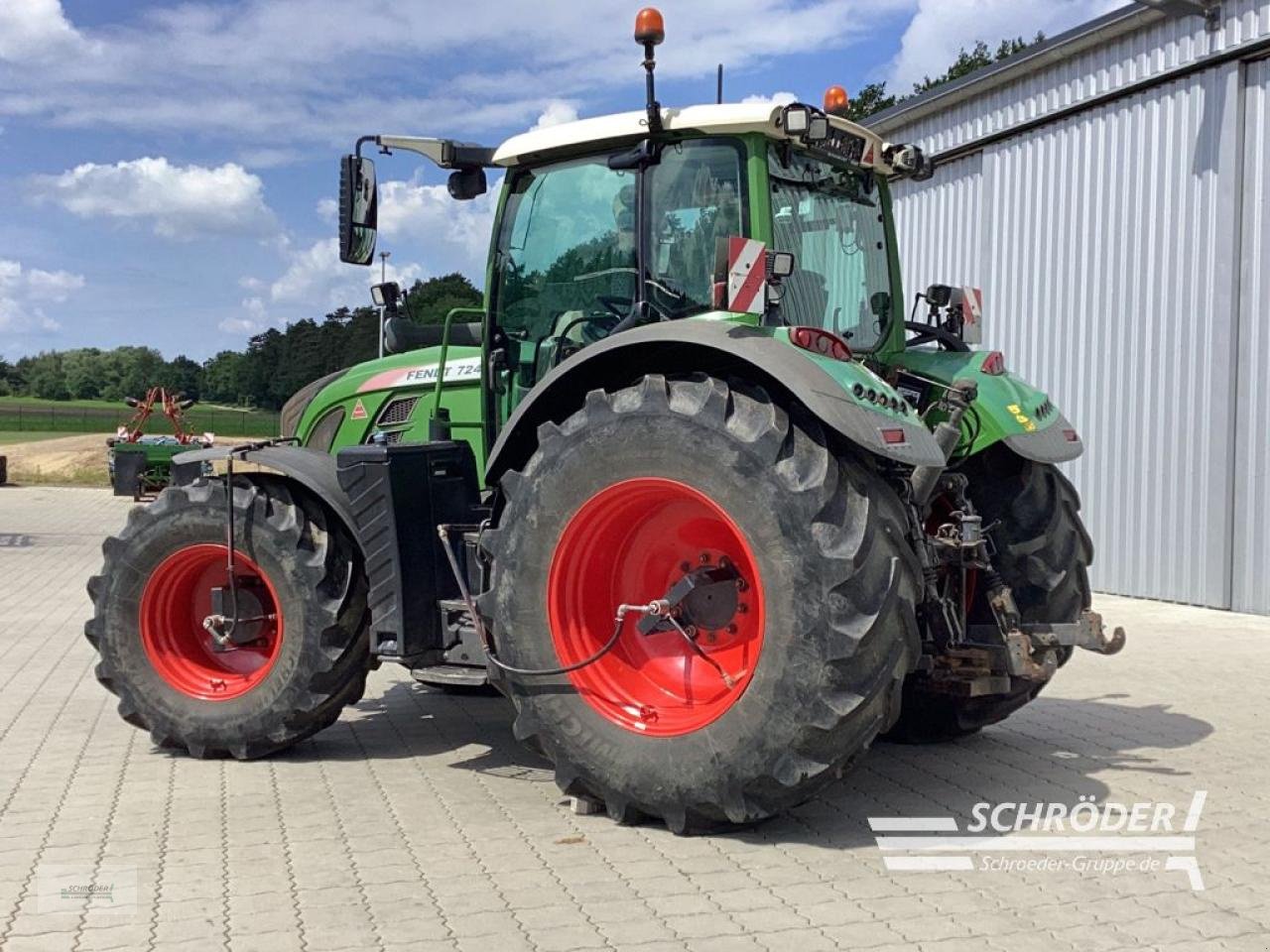 Traktor типа Fendt 724 S4 PROFI PLUS, Gebrauchtmaschine в Wildeshausen (Фотография 5)