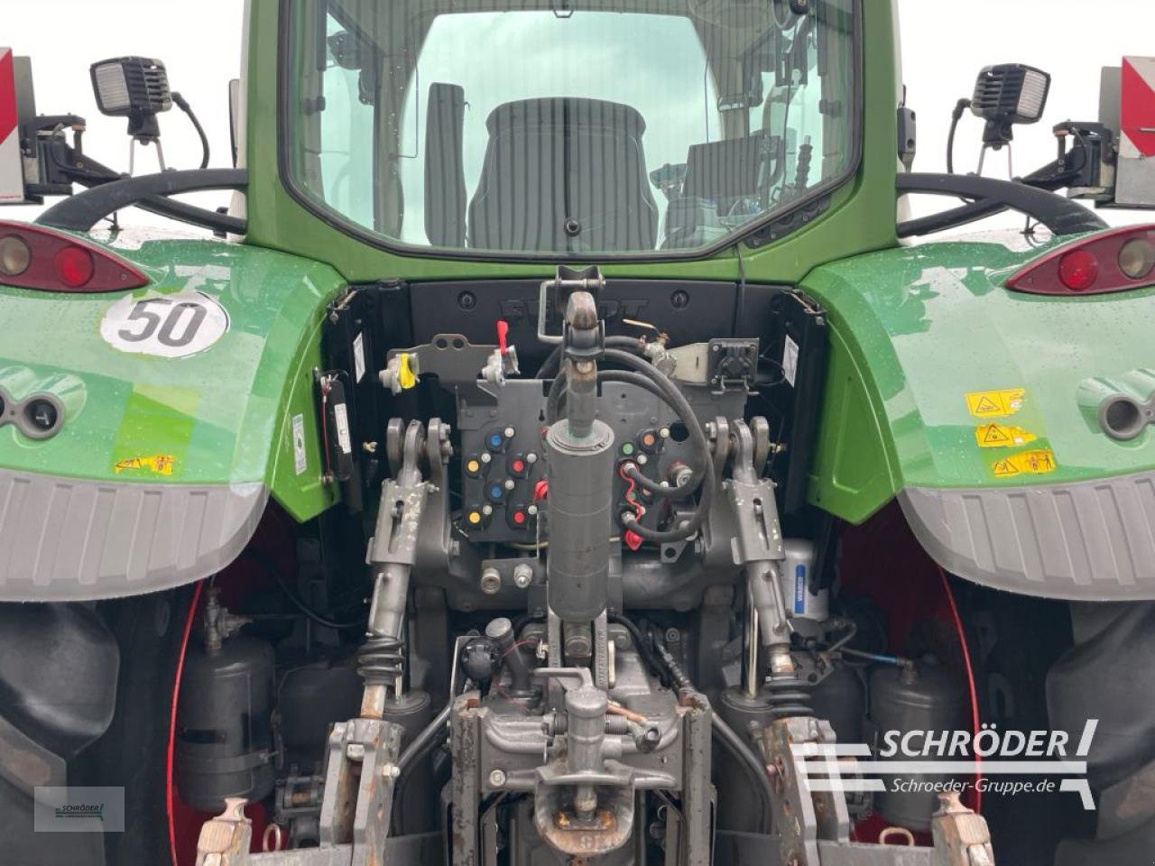 Traktor van het type Fendt 724 S4 PROFI PLUS, Gebrauchtmaschine in Wildeshausen (Foto 19)