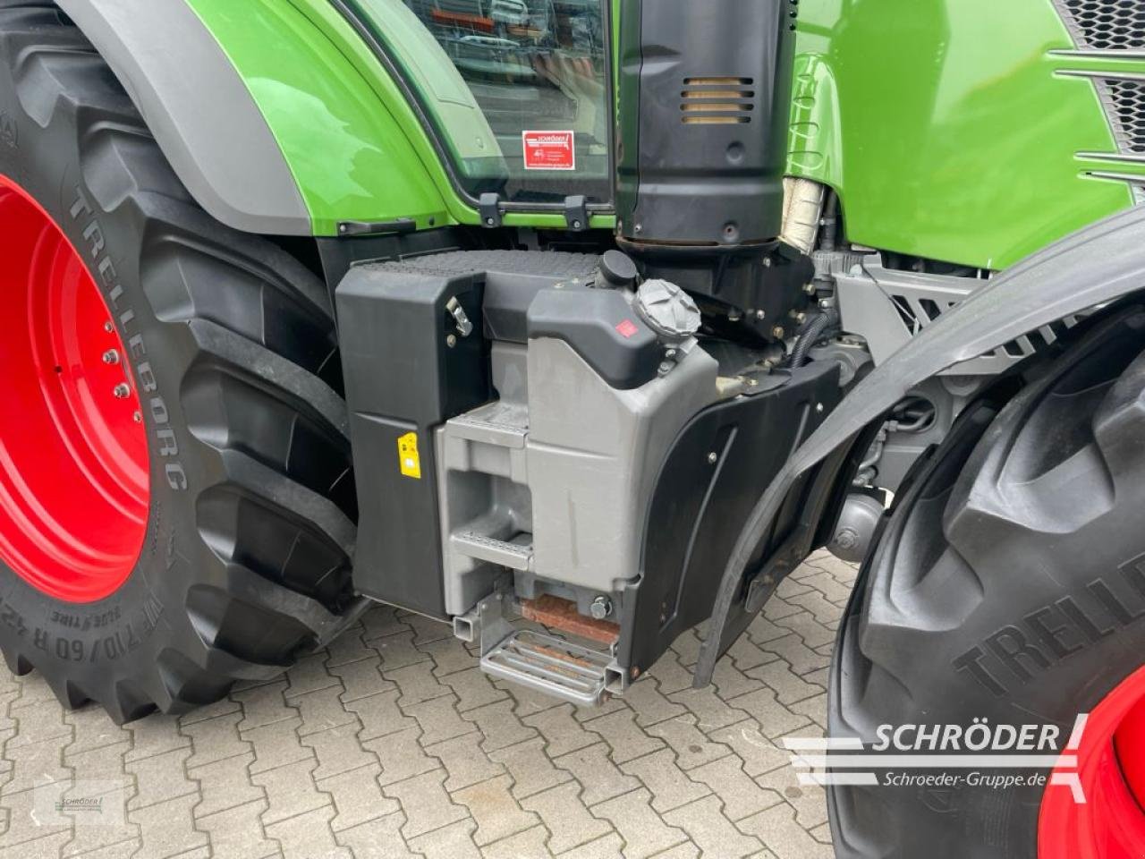 Traktor of the type Fendt 724 S4 PROFI PLUS, Gebrauchtmaschine in Wildeshausen (Picture 20)