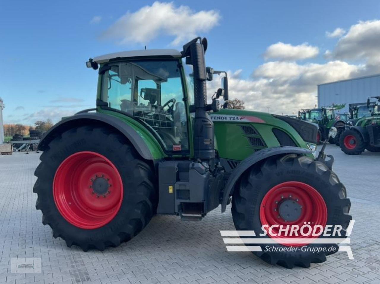 Traktor typu Fendt 724 S4 PROFI PLUS, Gebrauchtmaschine v Holdorf (Obrázek 3)