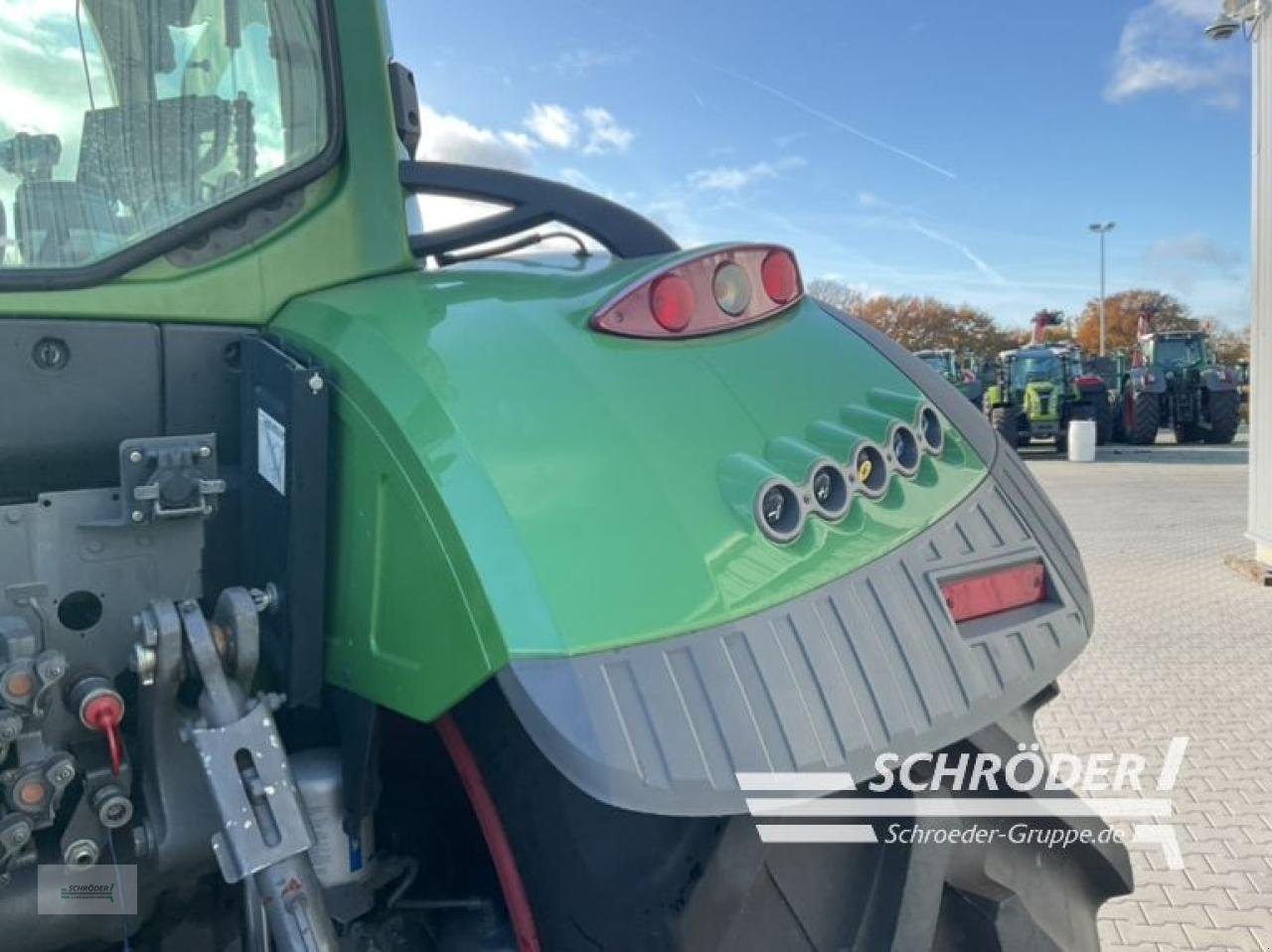 Traktor typu Fendt 724 S4 PROFI PLUS, Gebrauchtmaschine v Holdorf (Obrázek 11)