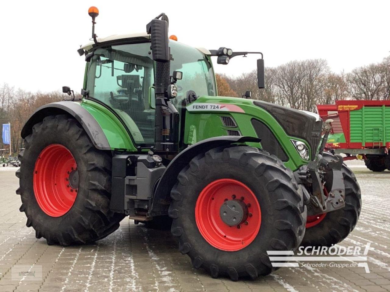 Traktor от тип Fendt 724 S4 PROFI PLUS, Gebrauchtmaschine в Hemmoor (Снимка 3)