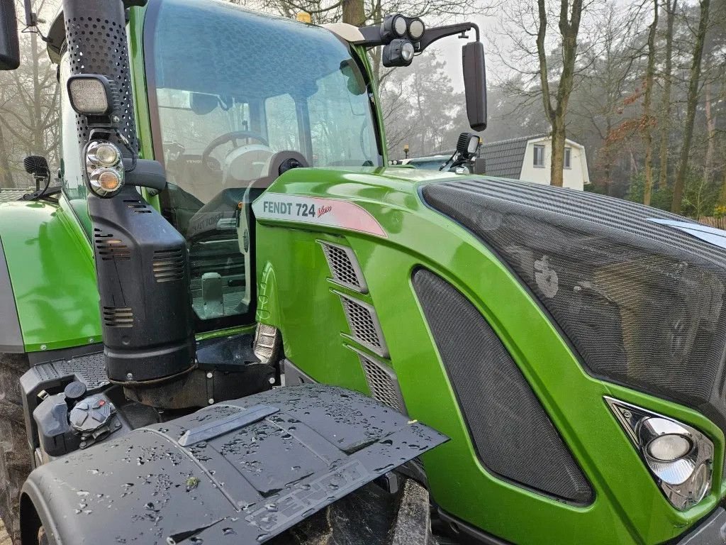 Traktor от тип Fendt 724 S4 ProfiPlus (718 720 722), Gebrauchtmaschine в Bergen op Zoom (Снимка 3)