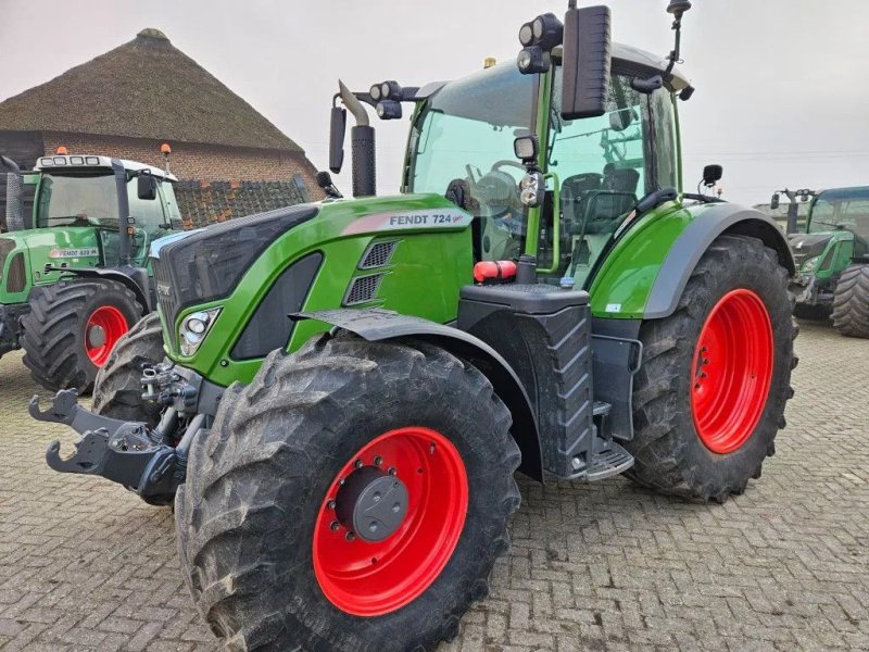 Traktor des Typs Fendt 724 S4 ProfiPlus (718 720 722), Gebrauchtmaschine in Bergen op Zoom