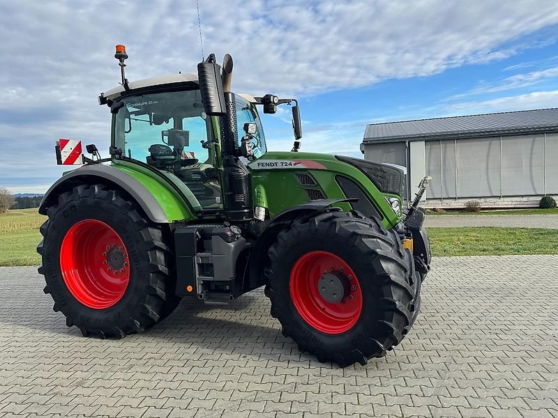 Traktor des Typs Fendt 724 S4 ProfiPlus, Gebrauchtmaschine in Strasswalchen (Bild 4)