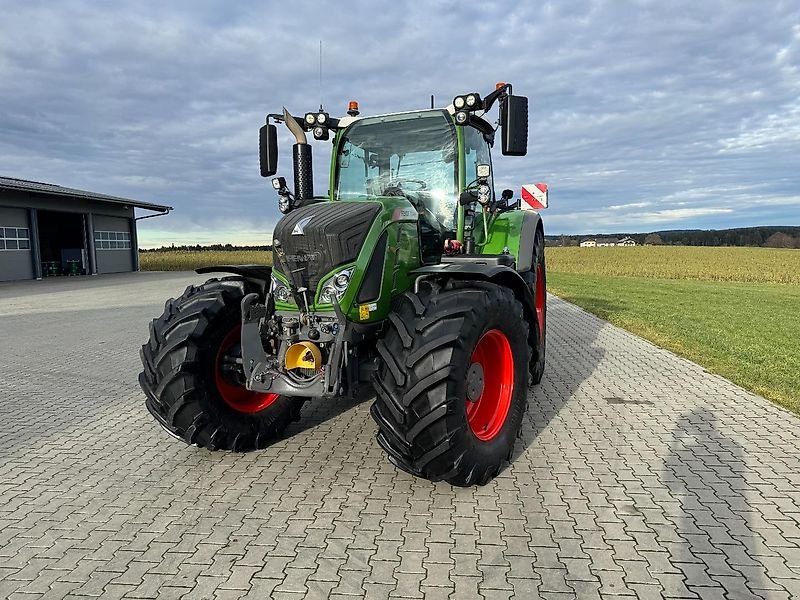 Traktor типа Fendt 724 S4 ProfiPlus, Gebrauchtmaschine в Strasswalchen (Фотография 1)