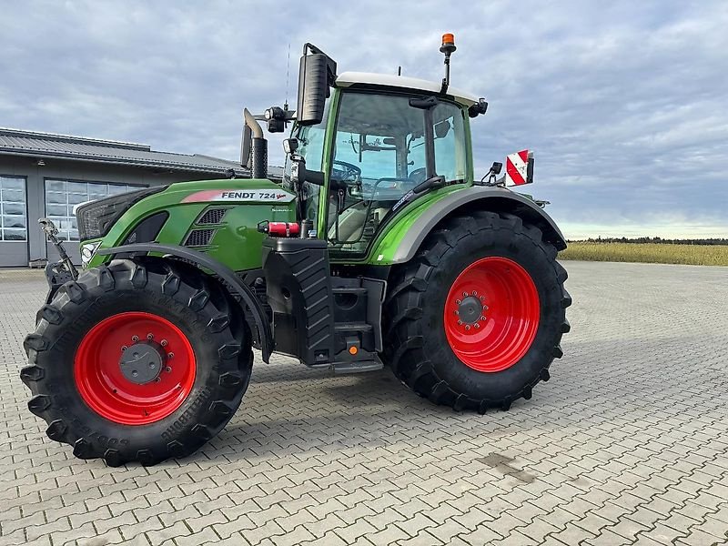 Traktor des Typs Fendt 724 S4 ProfiPlus, Gebrauchtmaschine in Strasswalchen (Bild 14)