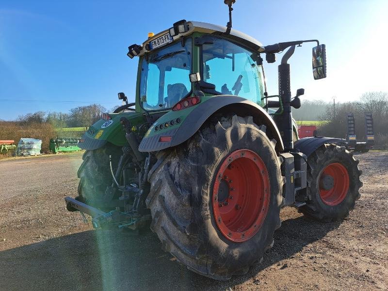 Traktor typu Fendt 724 S4, Gebrauchtmaschine w VERDUN (Zdjęcie 5)