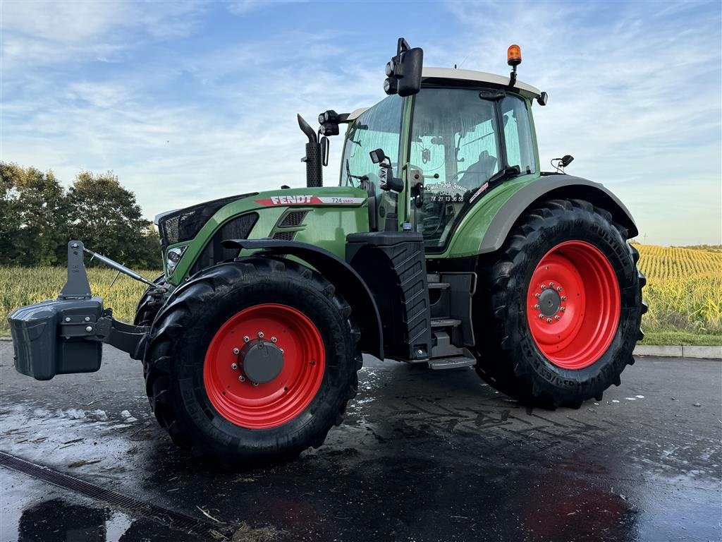 Traktor za tip Fendt 724 SCR Profi Plus KUN 6500 TIMER OG MED RTK AUTOSTYRING!, Gebrauchtmaschine u Nørager (Slika 2)