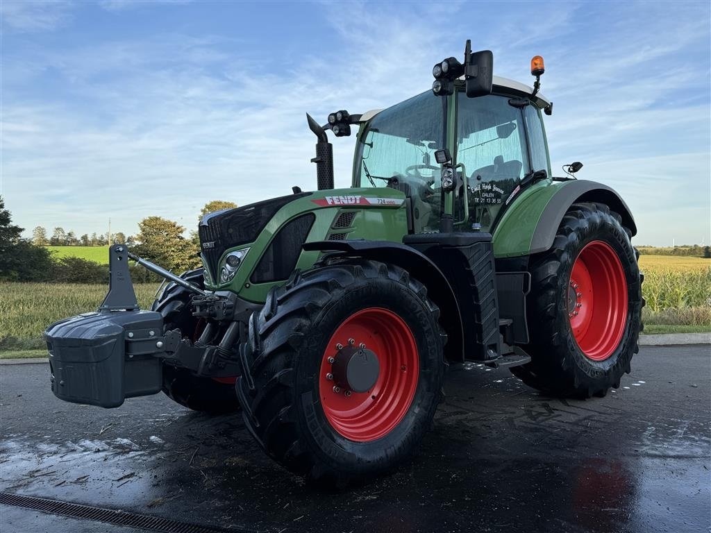 Traktor Türe ait Fendt 724 SCR Profi Plus KUN 6500 TIMER OG MED RTK AUTOSTYRING!, Gebrauchtmaschine içinde Nørager (resim 1)