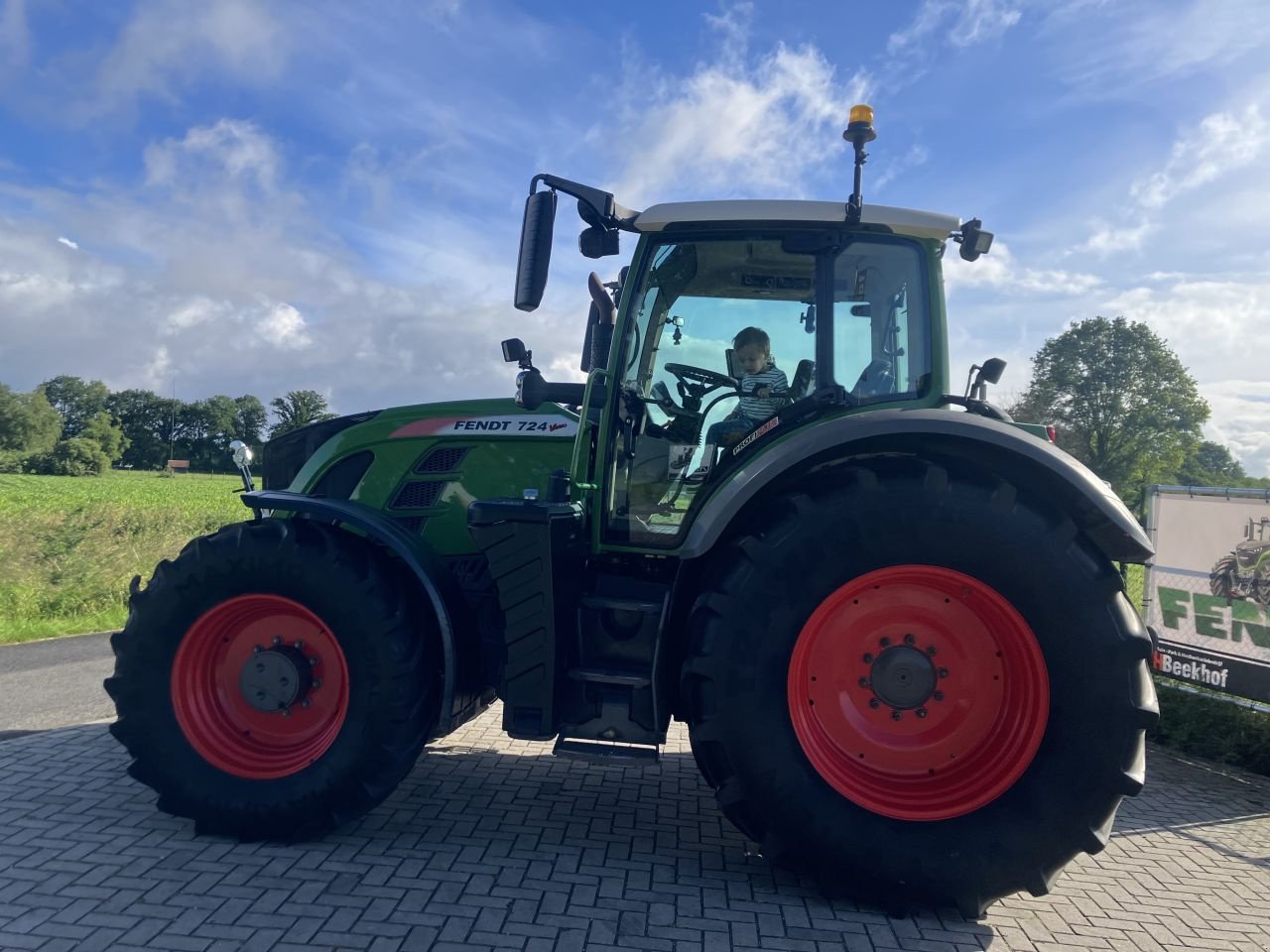 Traktor del tipo Fendt 724 scr, Gebrauchtmaschine en Wapenveld (Imagen 8)