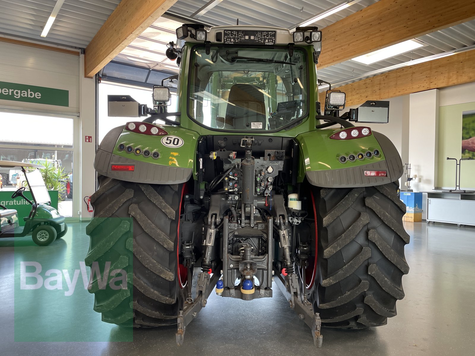 Traktor du type Fendt 724 Vario GEN 6 Profi Plus, Gebrauchtmaschine en Bamberg (Photo 8)