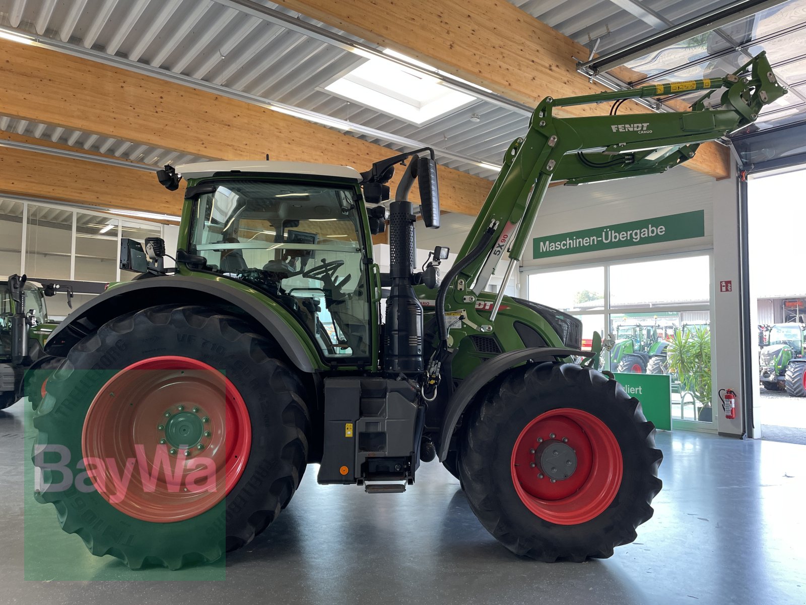 Traktor des Typs Fendt 724 Vario GEN 6 Profi Plus, Gebrauchtmaschine in Bamberg (Bild 2)