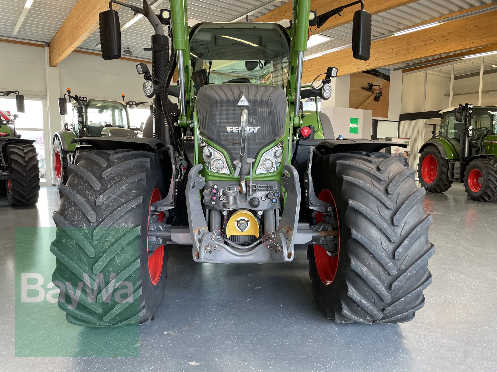 Traktor du type Fendt 724 Vario GEN 6 Profi Plus, Gebrauchtmaschine en Bamberg (Photo 4)