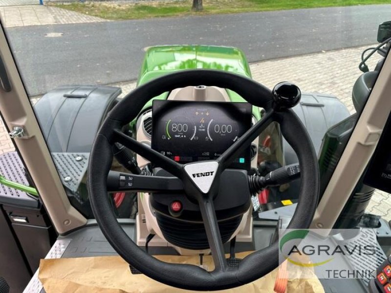 Traktor of the type Fendt 724 VARIO GEN-6 PROFI+ SET-2, Gebrauchtmaschine in Meppen (Picture 14)