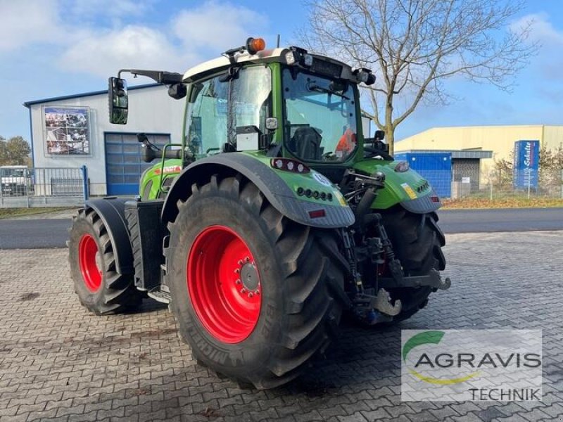 Traktor of the type Fendt 724 VARIO GEN-6 PROFI+ SET-2, Gebrauchtmaschine in Meppen (Picture 4)