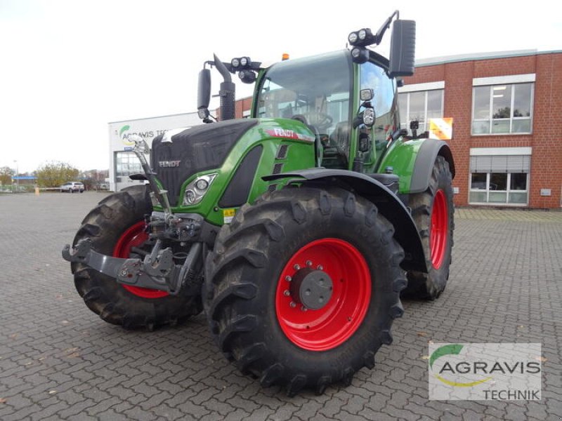 Traktor of the type Fendt 724 VARIO GEN-6 PROFI+ SET-2, Gebrauchtmaschine in Uelzen (Picture 1)