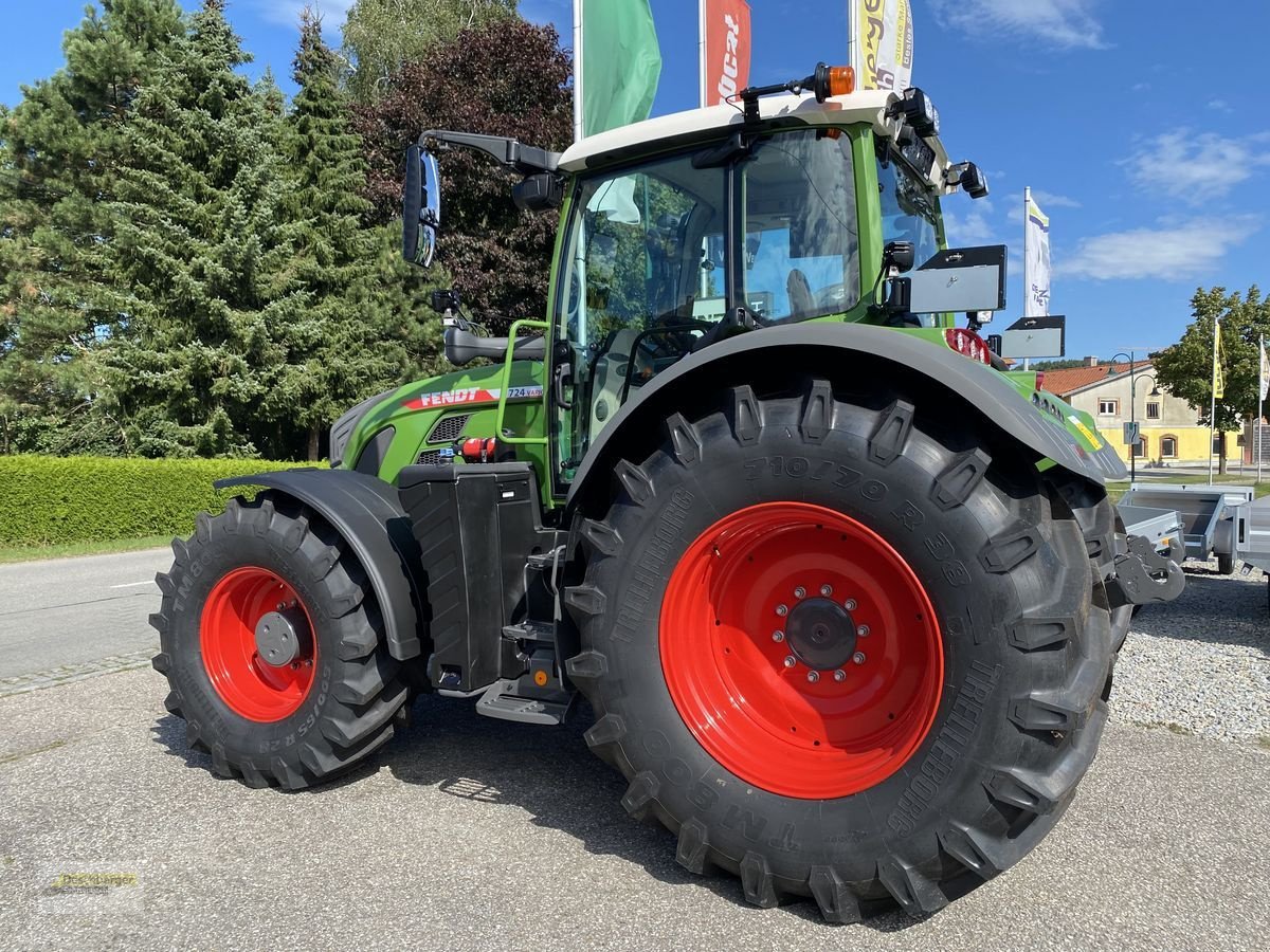 Traktor del tipo Fendt 724 Vario GEN 6 Profi+ Setting 2, Neumaschine In Senftenbach (Immagine 7)