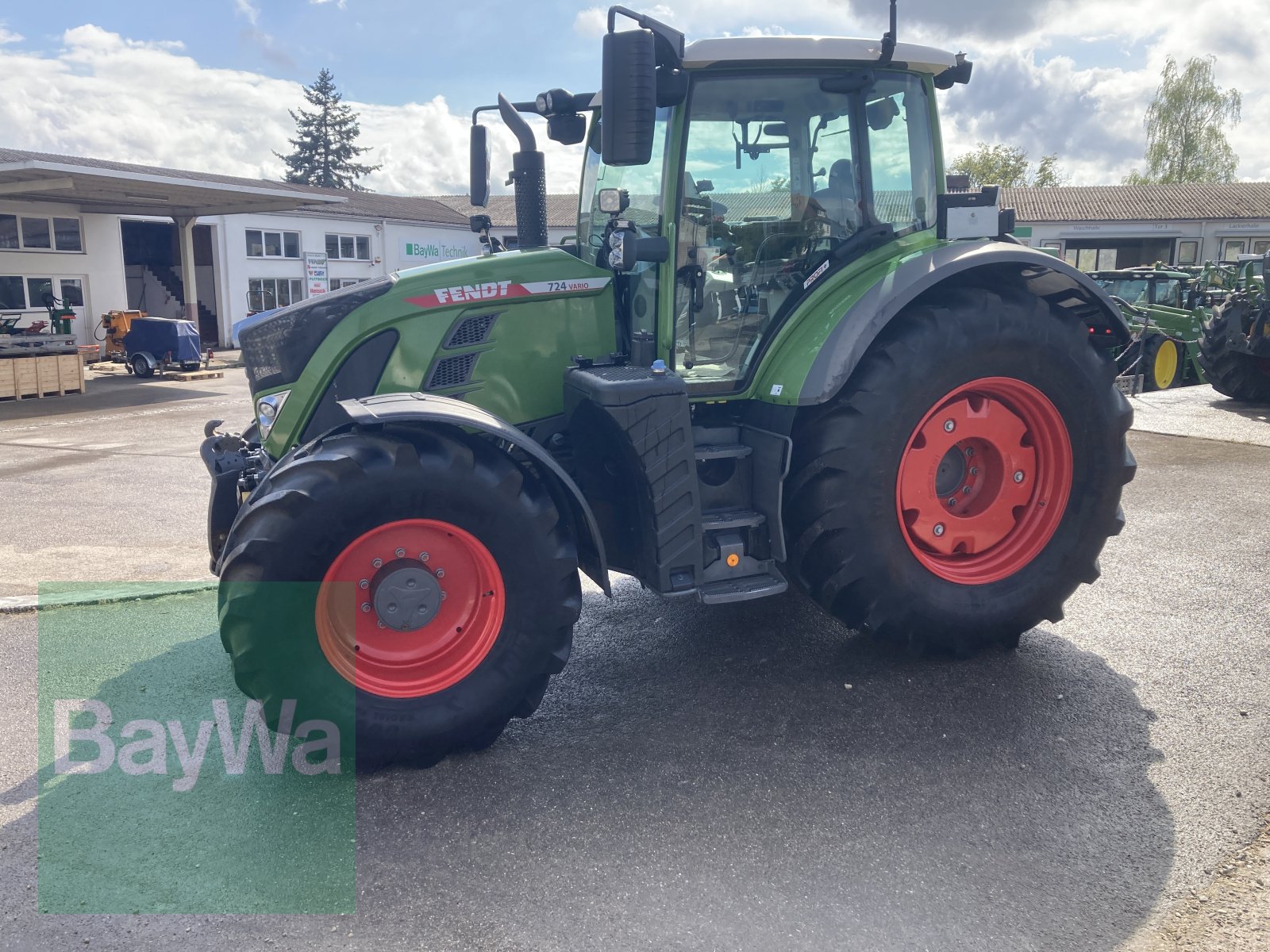 Traktor des Typs Fendt 724 Vario Gen 6 ProfiPlus Setting 2 RTK Novatel, Gebrauchtmaschine in Dinkelsbühl (Bild 4)