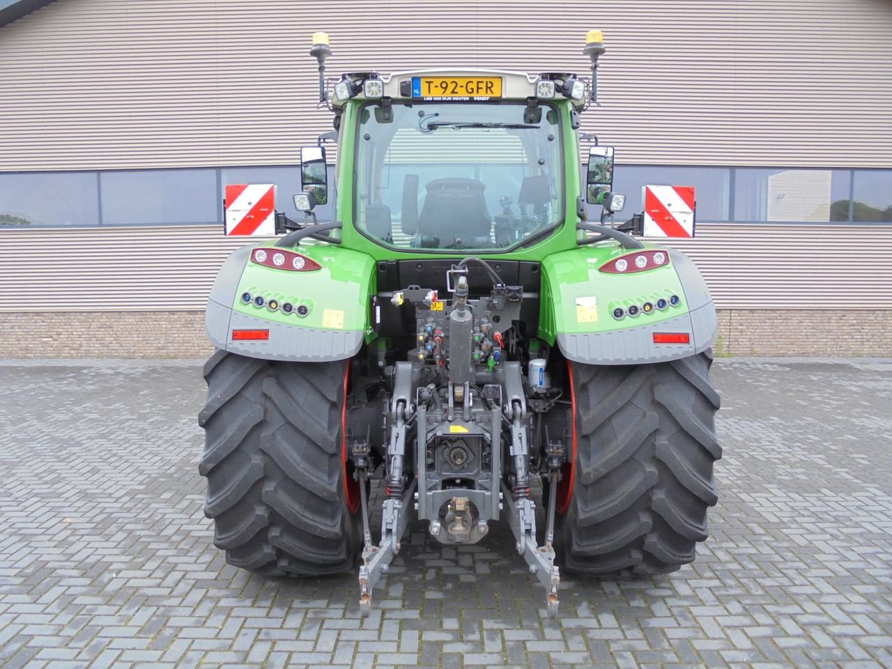 Traktor типа Fendt 724 vario gen6 720/722, Gebrauchtmaschine в Houten (Фотография 3)