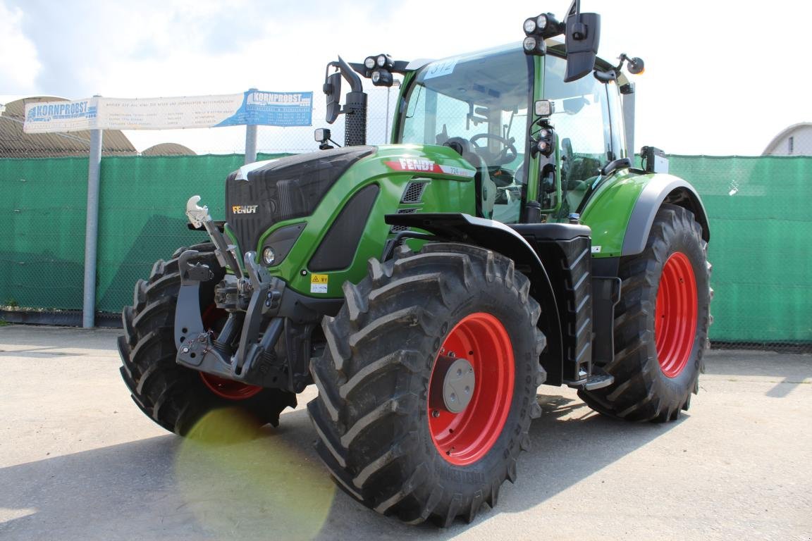 Traktor Türe ait Fendt 724 Vario GEN6 - Nr.: 312, Neumaschine içinde Regensburg (resim 1)