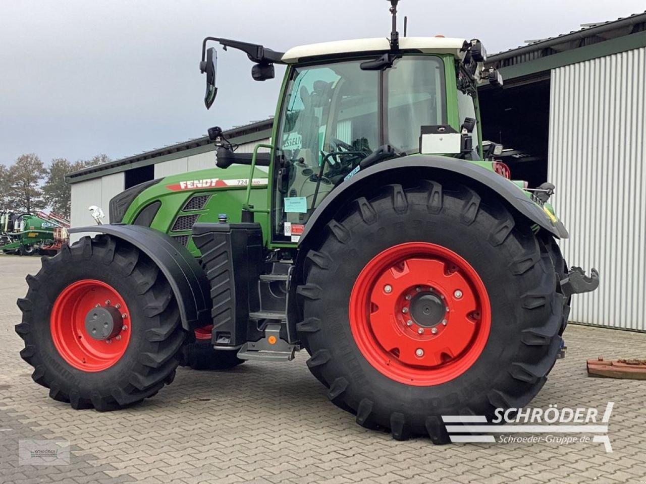 Traktor of the type Fendt 724 VARIO GEN6 POWER PLUS, Neumaschine in Lastrup (Picture 2)