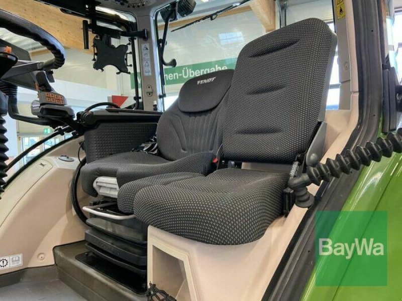 Traktor des Typs Fendt 724 VARIO GEN6 PROFI+ MIT GARA, Gebrauchtmaschine in Bamberg (Bild 2)